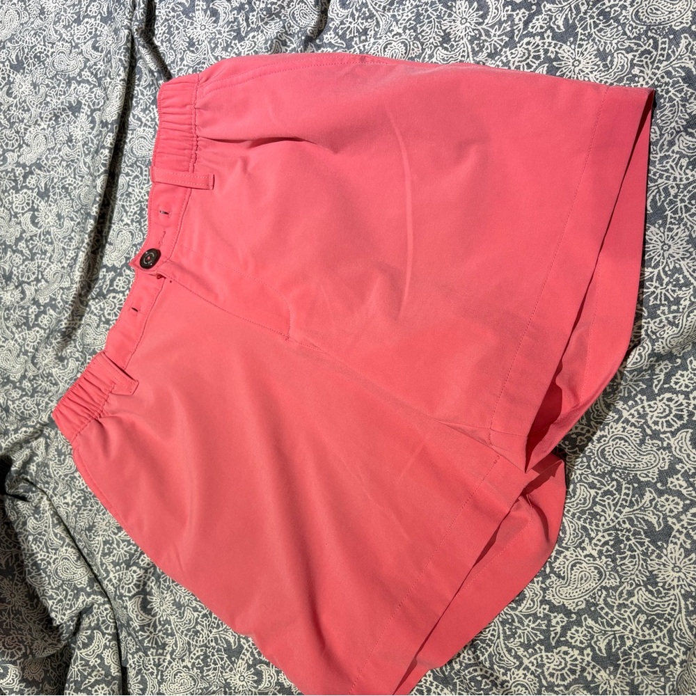 Chubbies pink coral everywhere shorts 6” inseam small